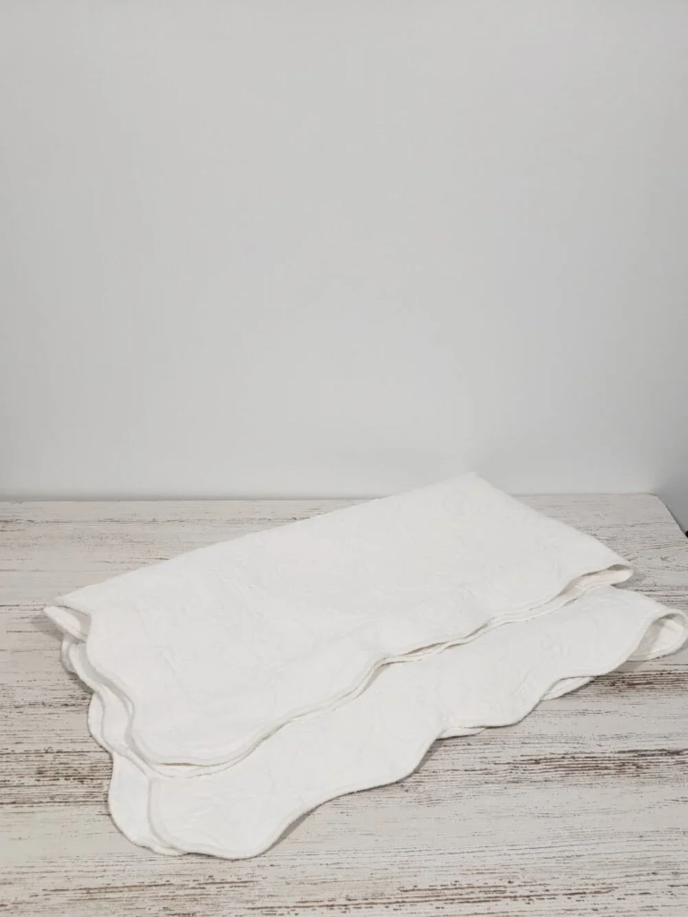 White Matlasse  Colchas Domingos  Scalloped Pillow Sham 36 X 20 King Size